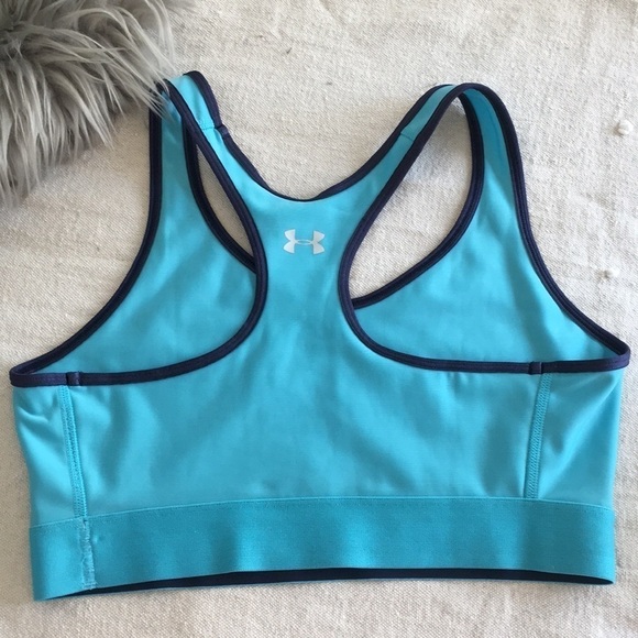 Under Armour Sports Bra - Picture 3 of 5
